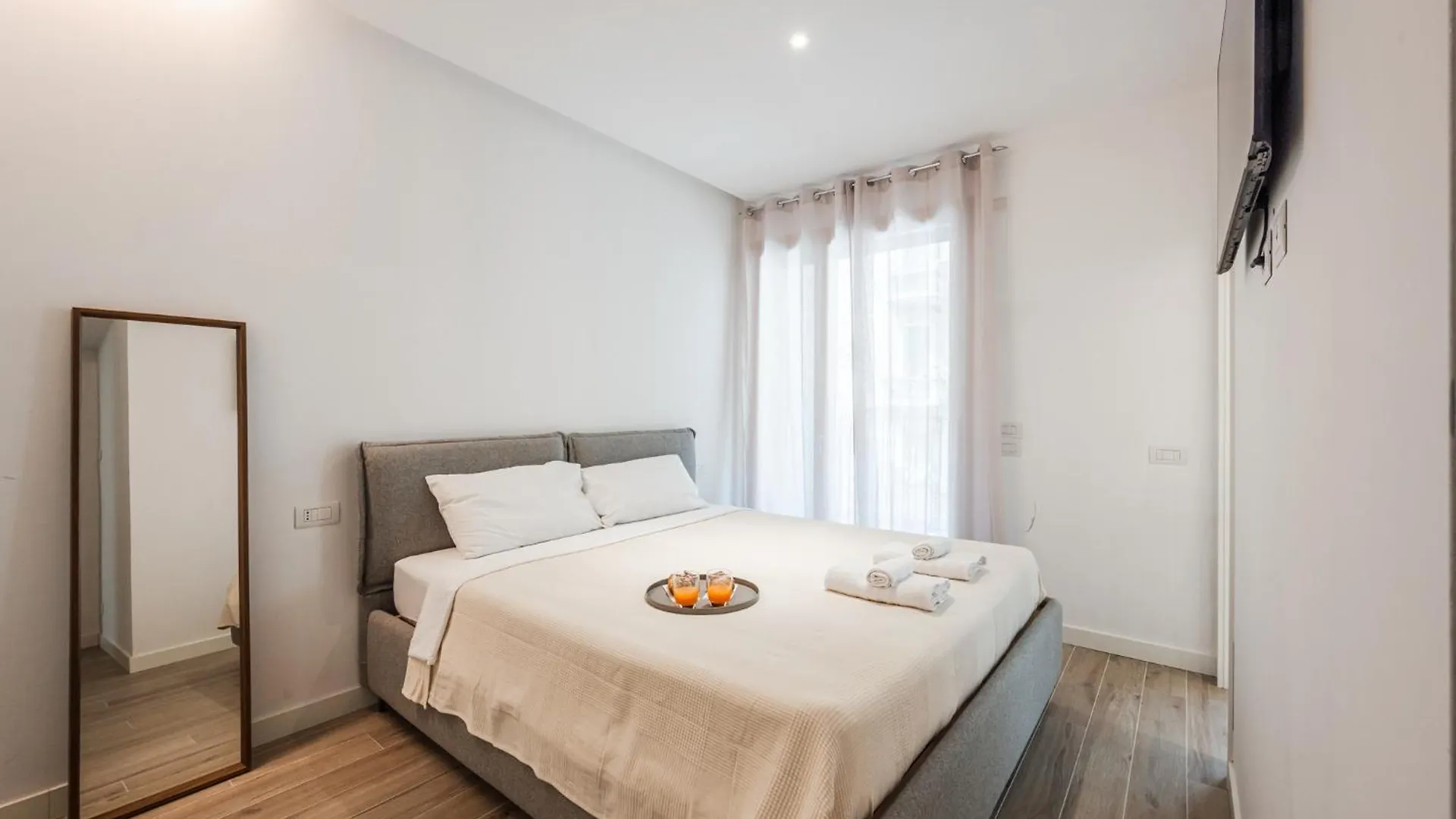 Moderno Appartamento Con Terrazza & Palestra Mailand