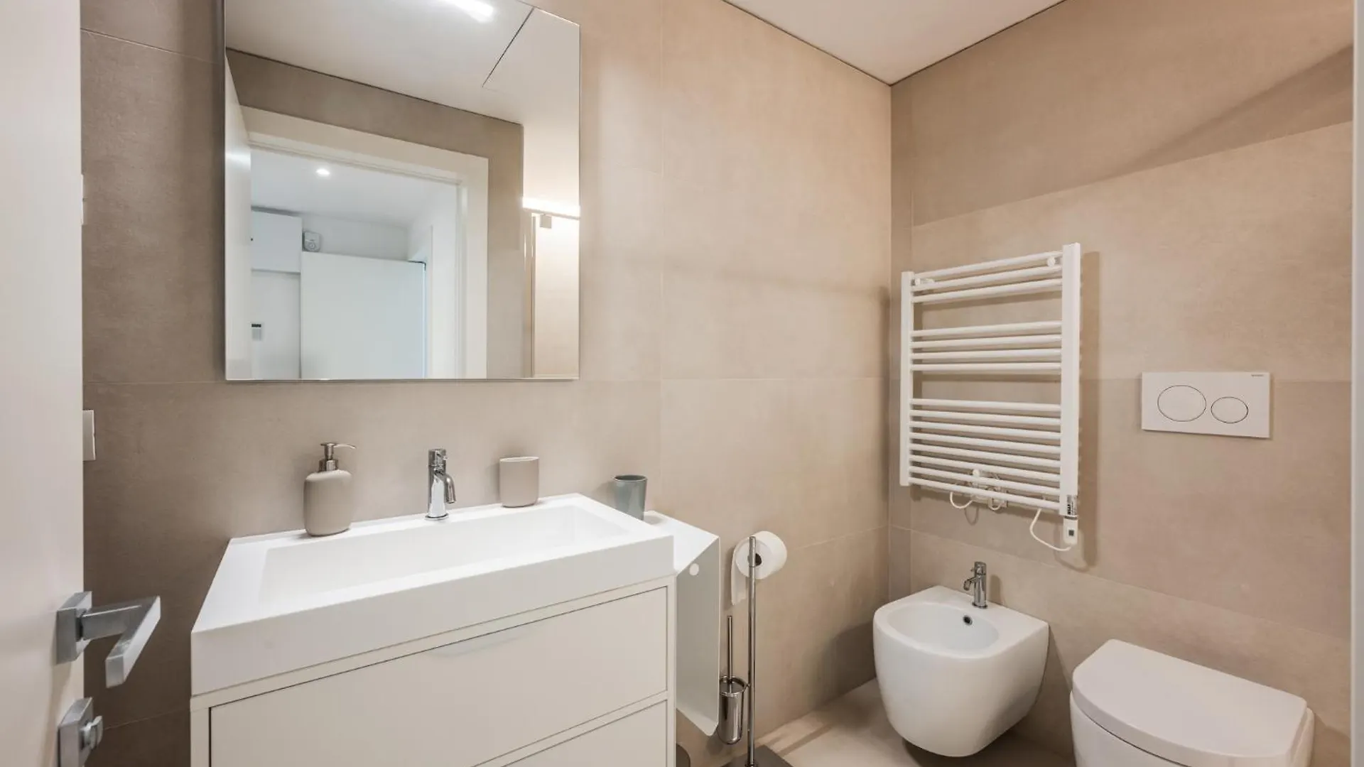 Moderno Appartamento Con Terrazza & Palestra Mailand 0*,  Italien