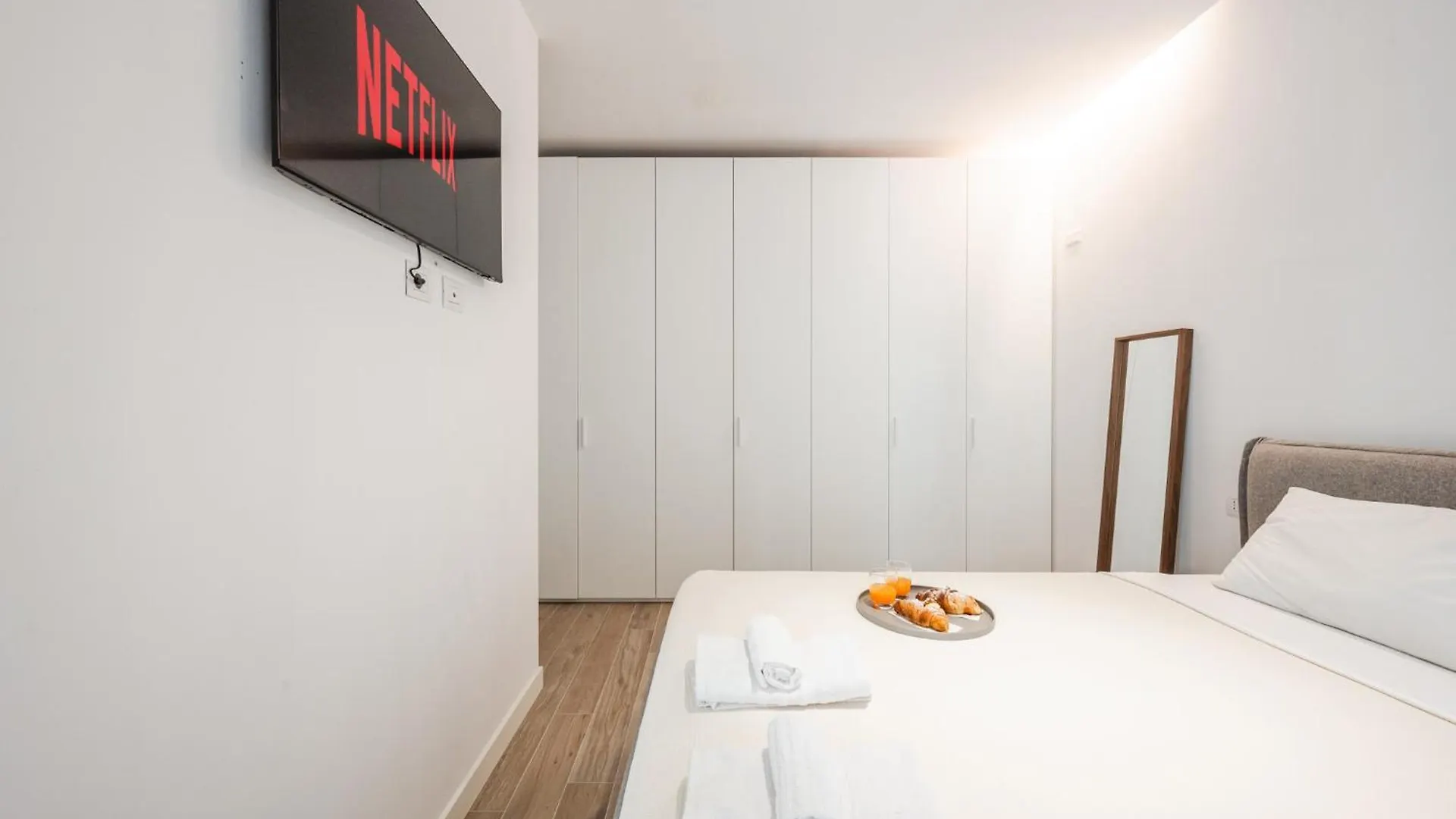 Apartment Moderno Appartamento Con Terrazza & Palestra Mailand